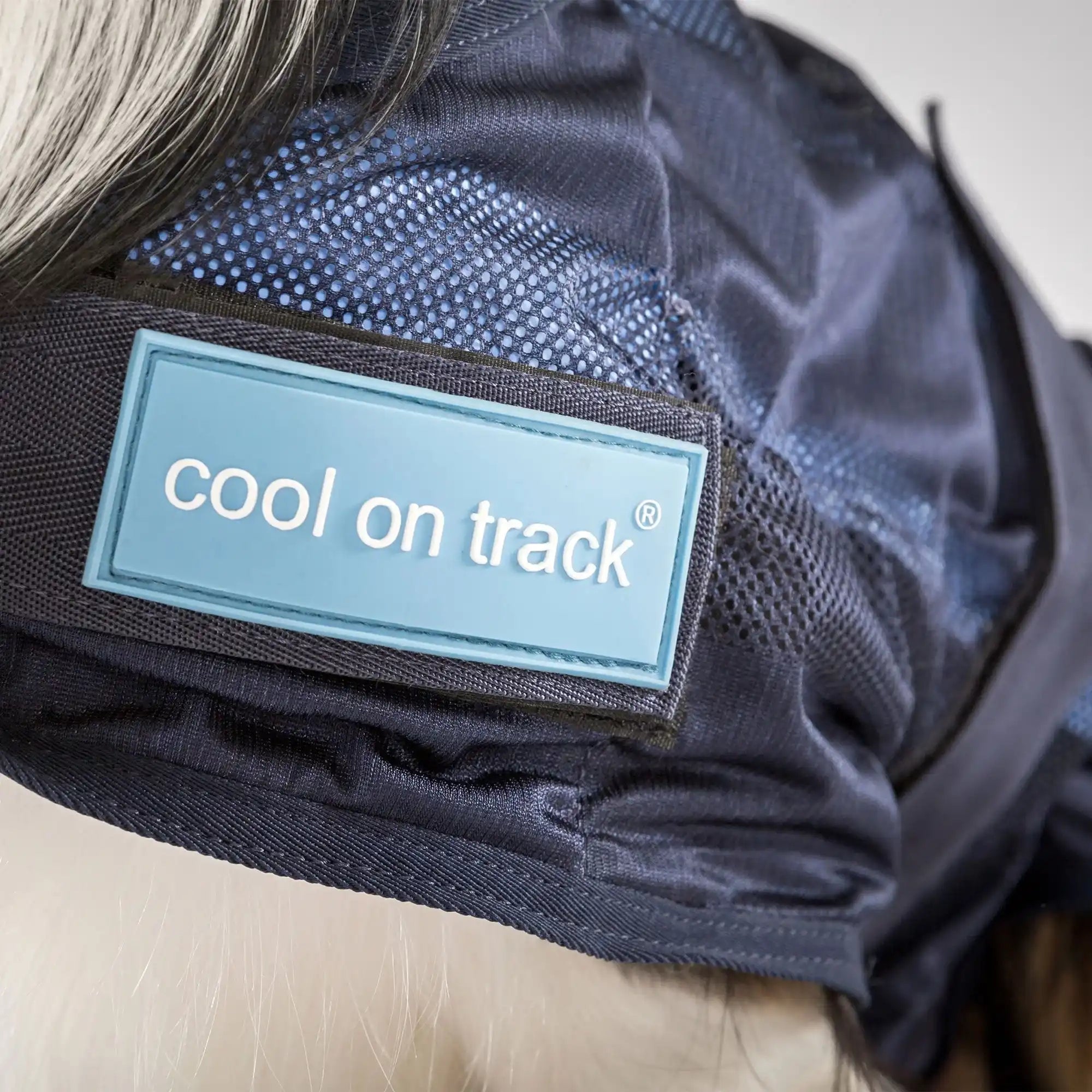 Back on Track Cool on Track®️ Hundemantel mit Kühl-Effekt
