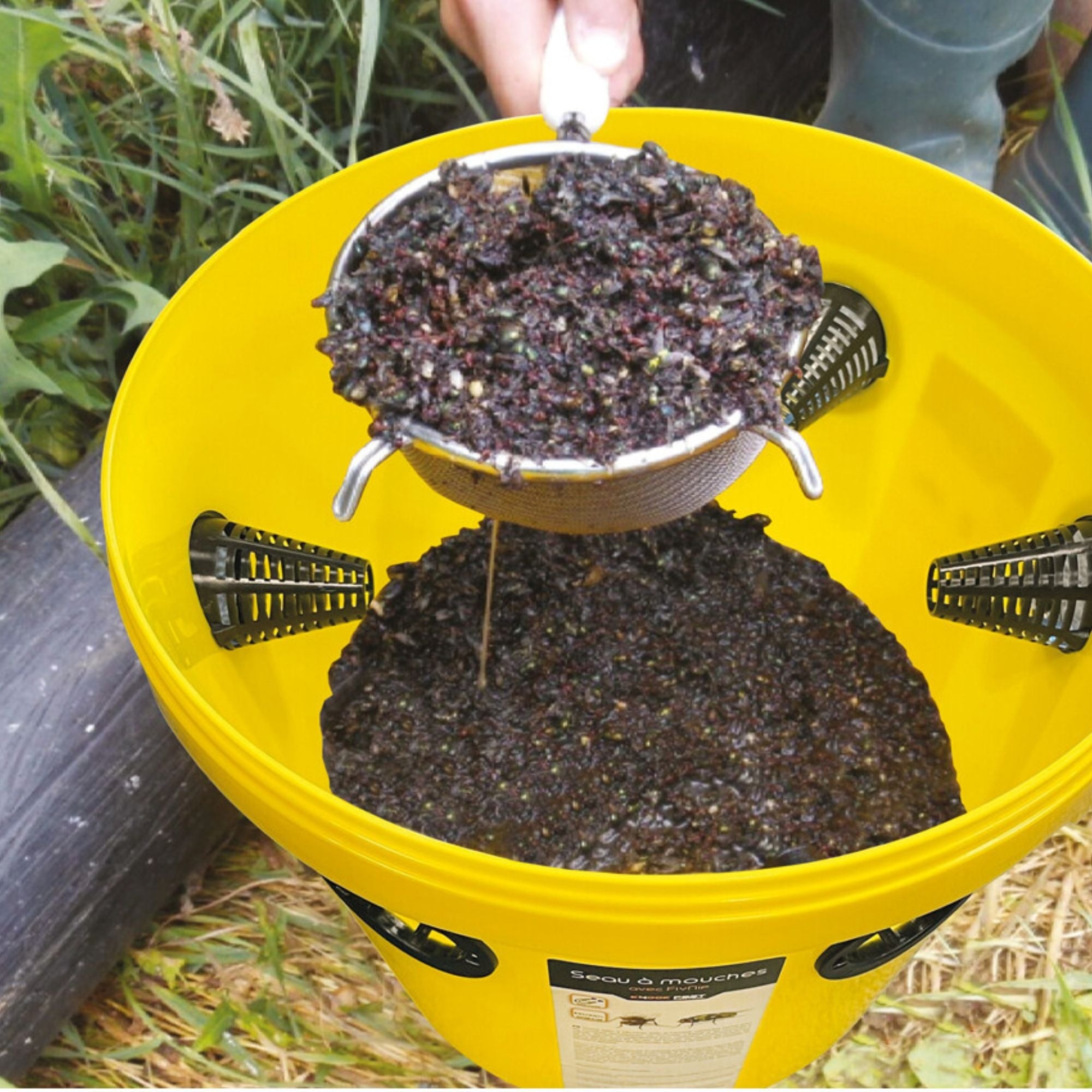 Fliegenfalle Knock Pest FlyNip FliegenEimer inkl. Lockstoff