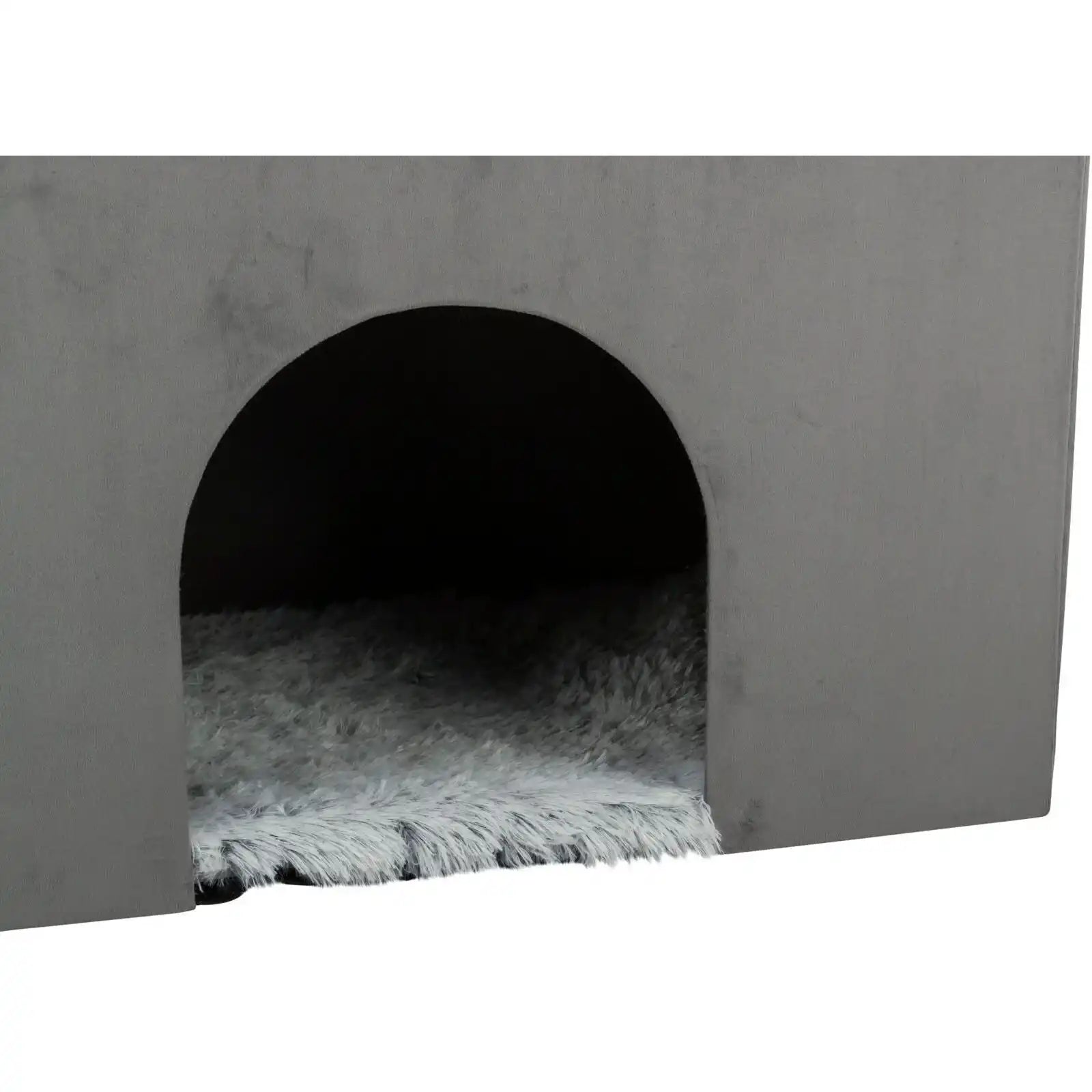 Höhle Harvey mit Treppe