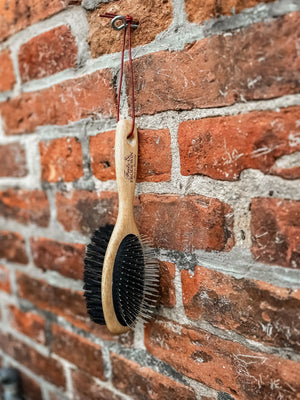 Fritz&Frodewin Mähnen– und Schweifbürste 