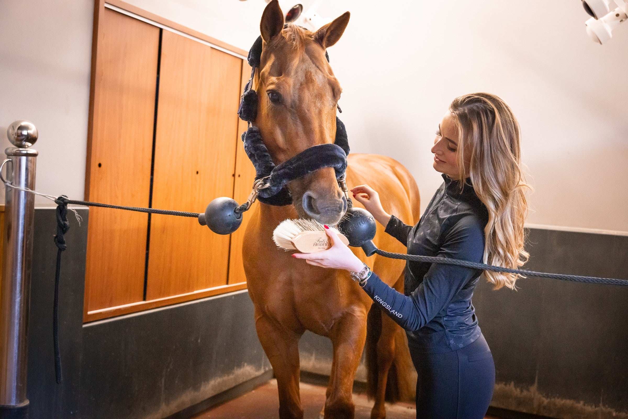 Fritz&Frodewin Wurzelbürste 