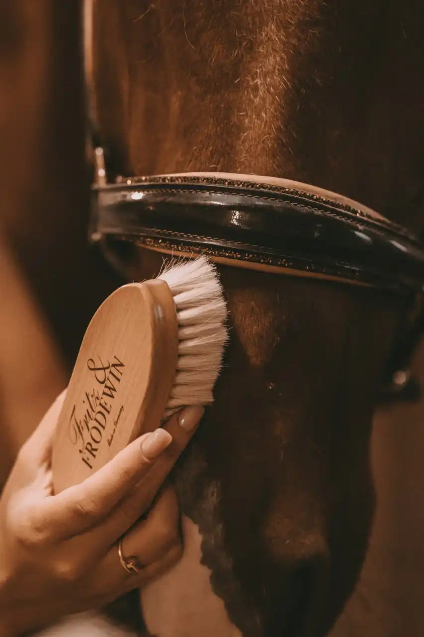 Fritz&Frodewin Ziegenhaar Kopfbürste „Amalia“