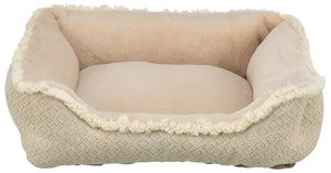 Bett Boho
