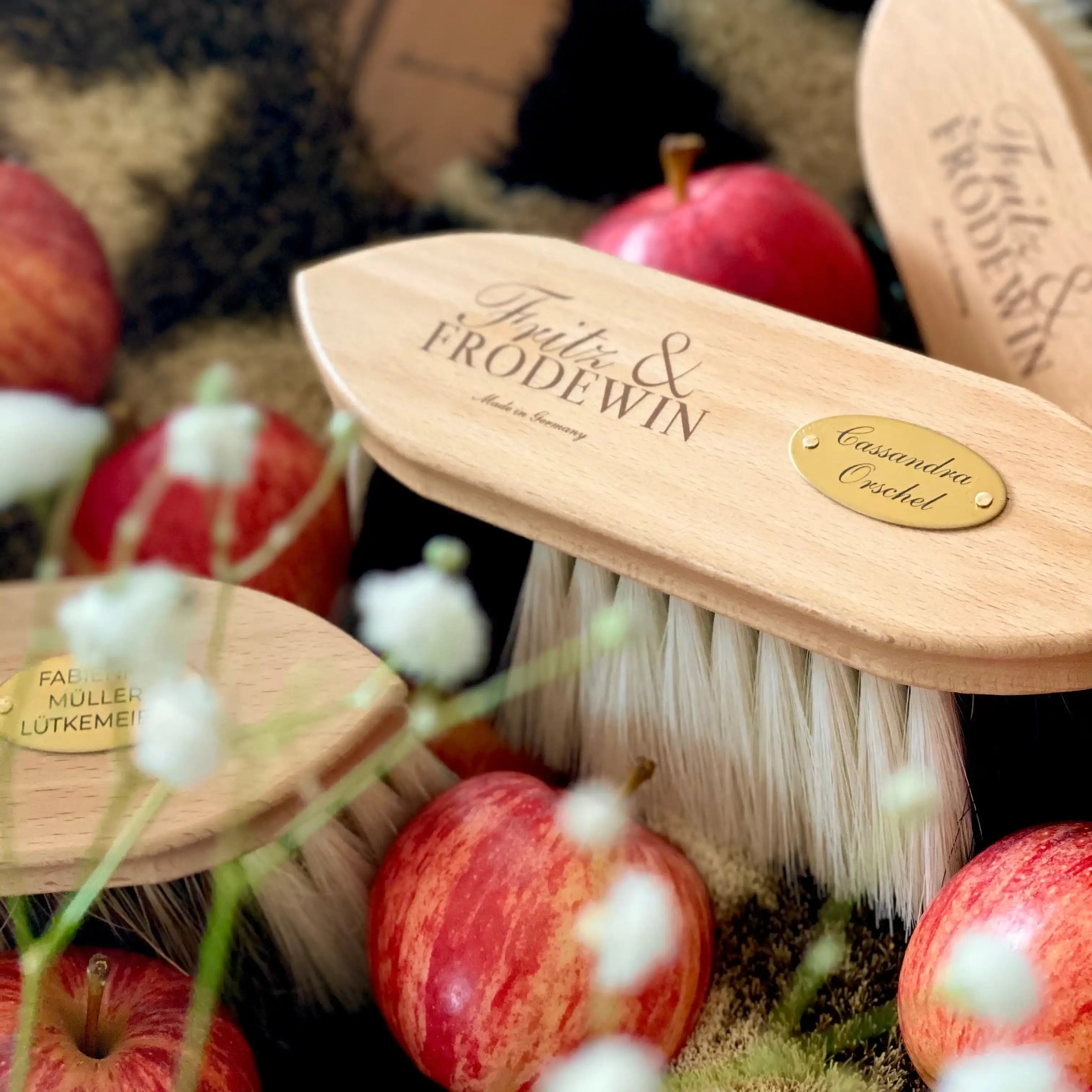 Fritz&Frodewin Fellglanzbürste 